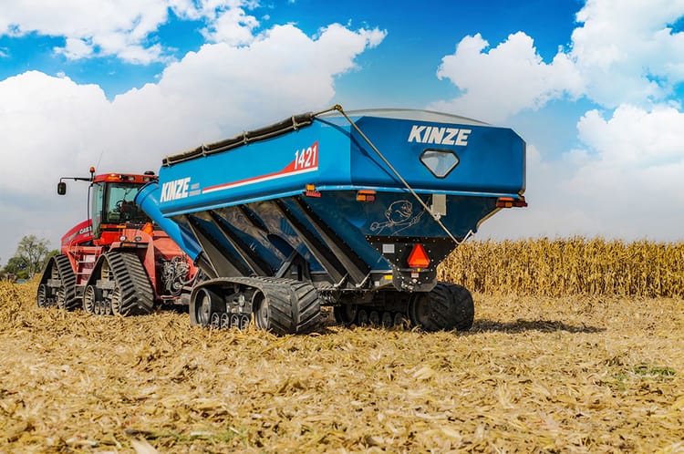 1421 Dual-Auger Grain Cart